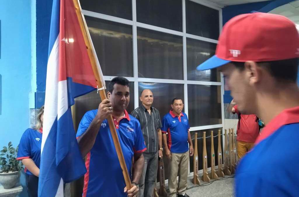 Abanderado equipo Cuba para el Mundial Sub-23