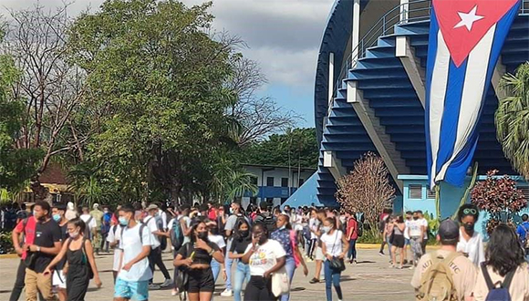 Universidad del Deporte llega a su medio siglo con indicadores superiores en la vida universitaria